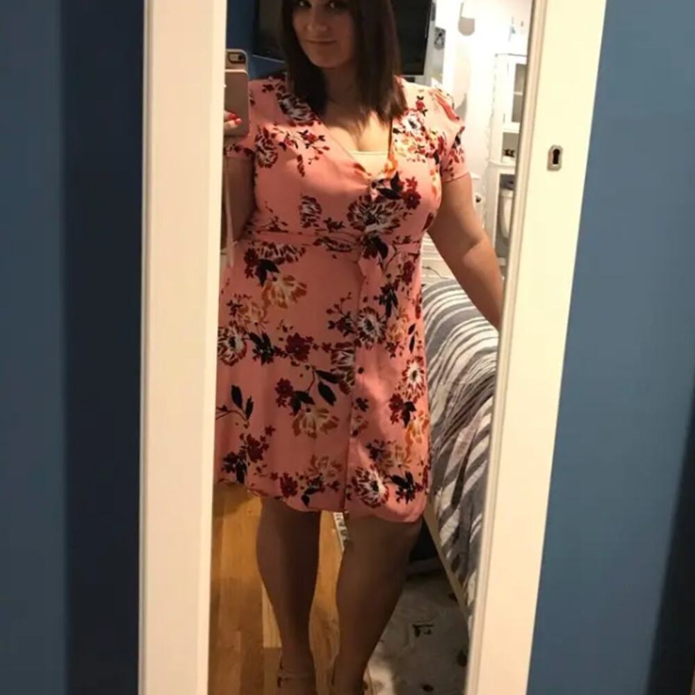 City Chic Pink Floral Mini Wrap Dress Size 20 Work Party Wedding Romantic $100 - Picture 4 of 10